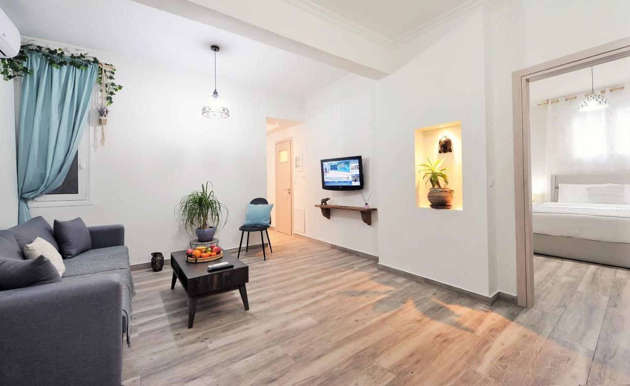 Bella Ciao Guest House Атина Екстериор снимка