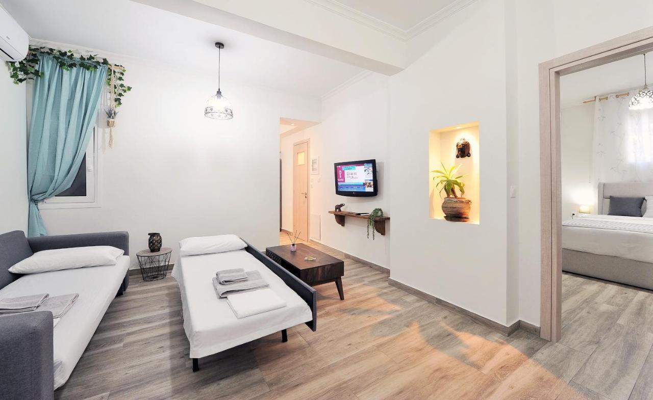 Bella Ciao Guest House Атина Екстериор снимка